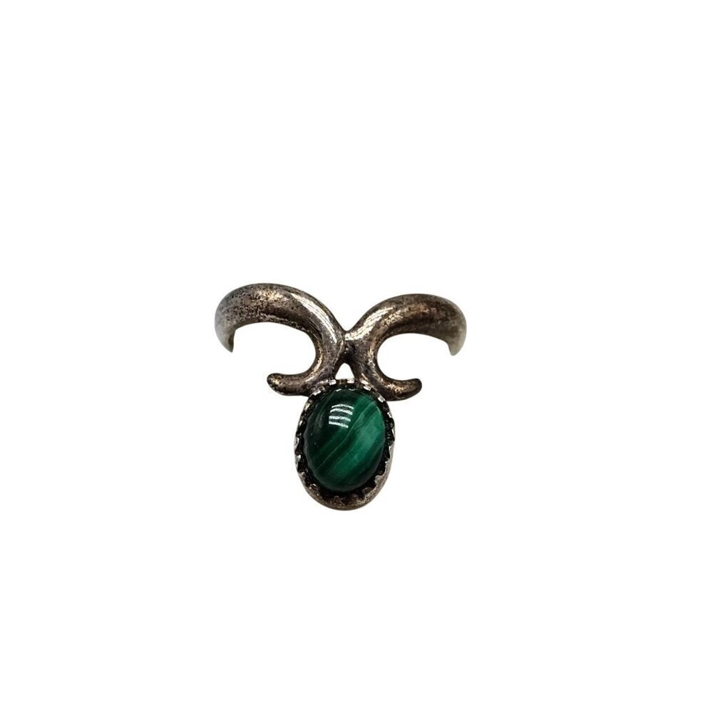 Vintage Silver Navajo Ring Green Malachite Unique Tribal Design Size 5.25